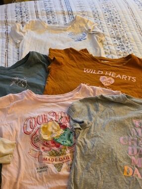 Old Navy Kids Short-Sleeve Graphic Tees - White, Mustard, Pink, Green, Gray